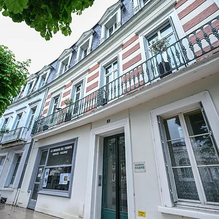 Sejour A La Source - Opera, Casino, Kiosque Apartment *